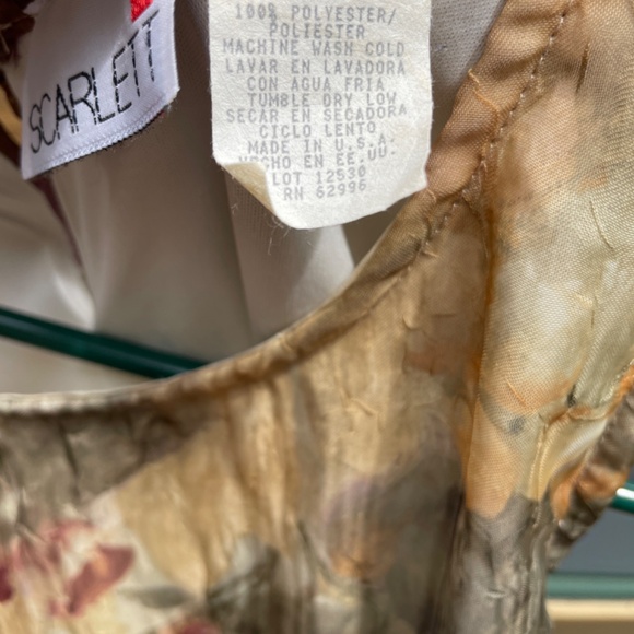 Dress - Picture 4 of 4